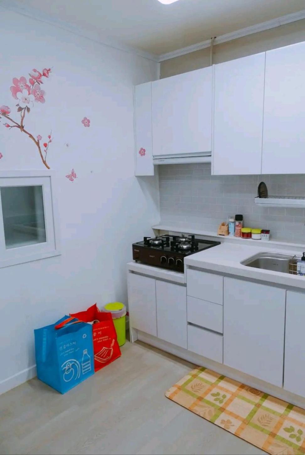 Pangsapuri Moon House *