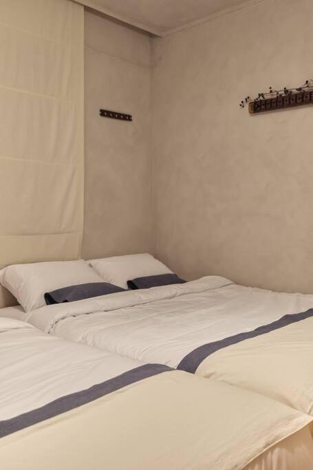 Traditional Meets Modern In Our Unique Hanok Apartment *