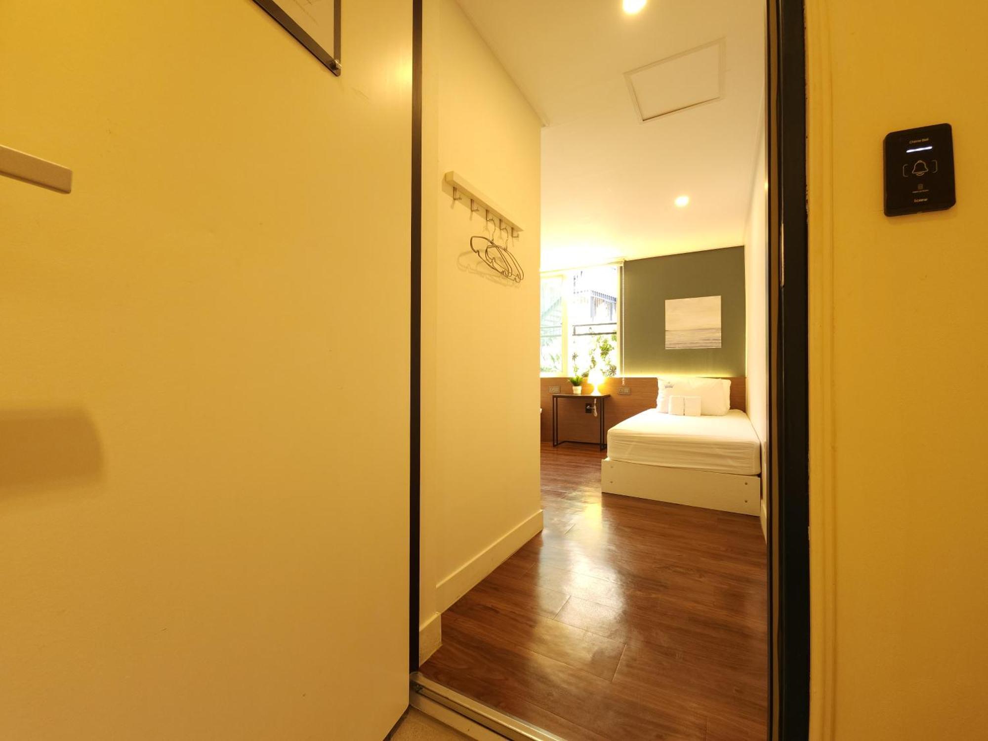 Oyo Myeongdong 5 Hostel Seoul