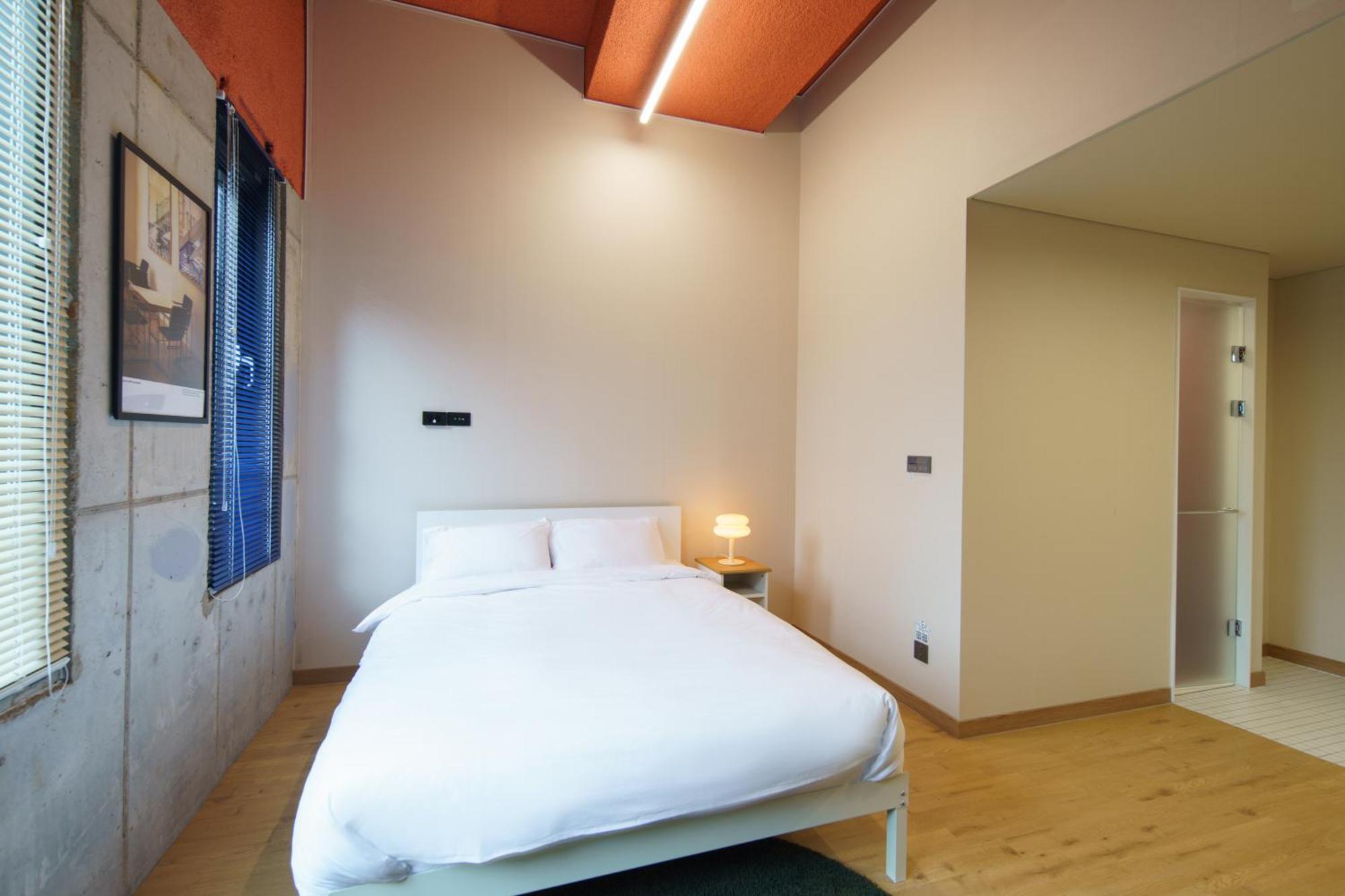 Hotel Local Stitch Creator Town Seogyo 3*