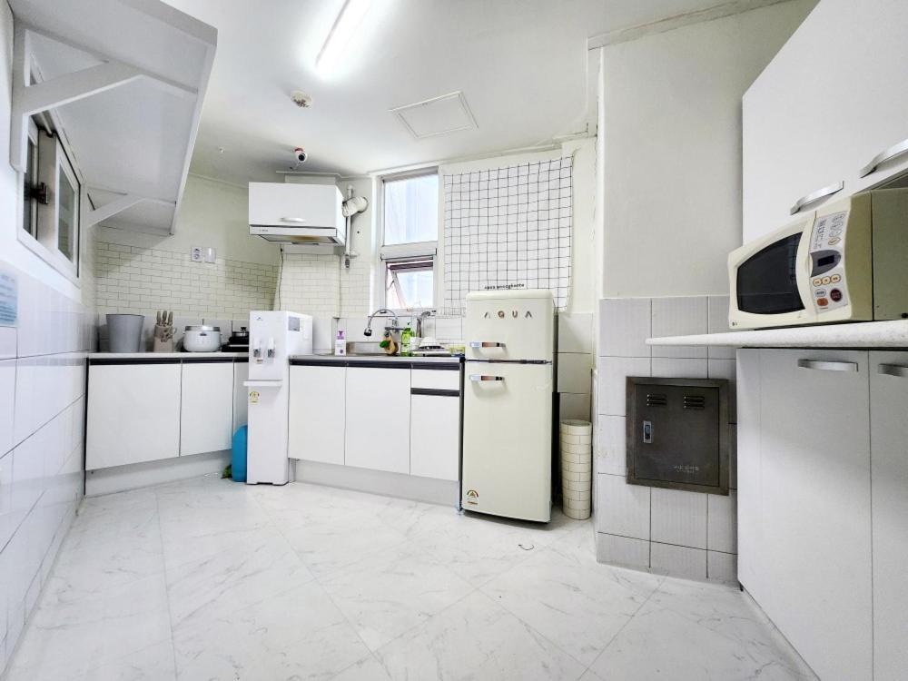 High Jongam 124 Albergue