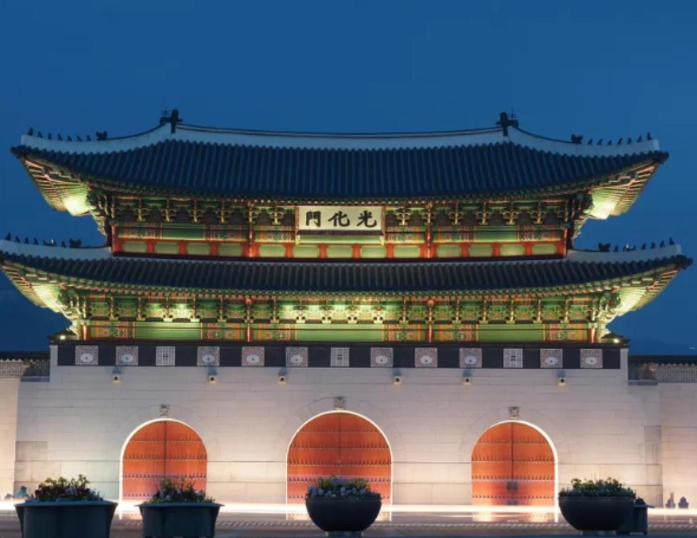 Mapo Daeheung Station Family