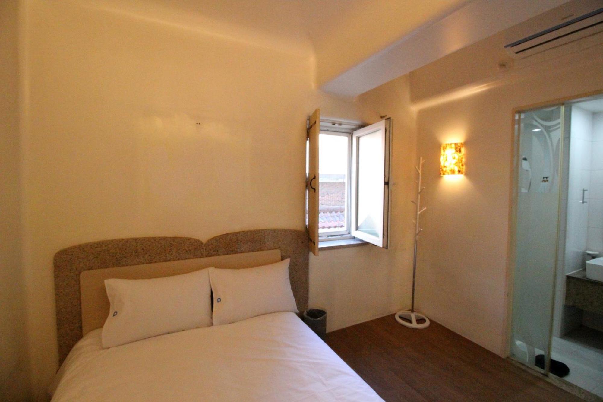 Sinchon Gaon Hostel Seoul
