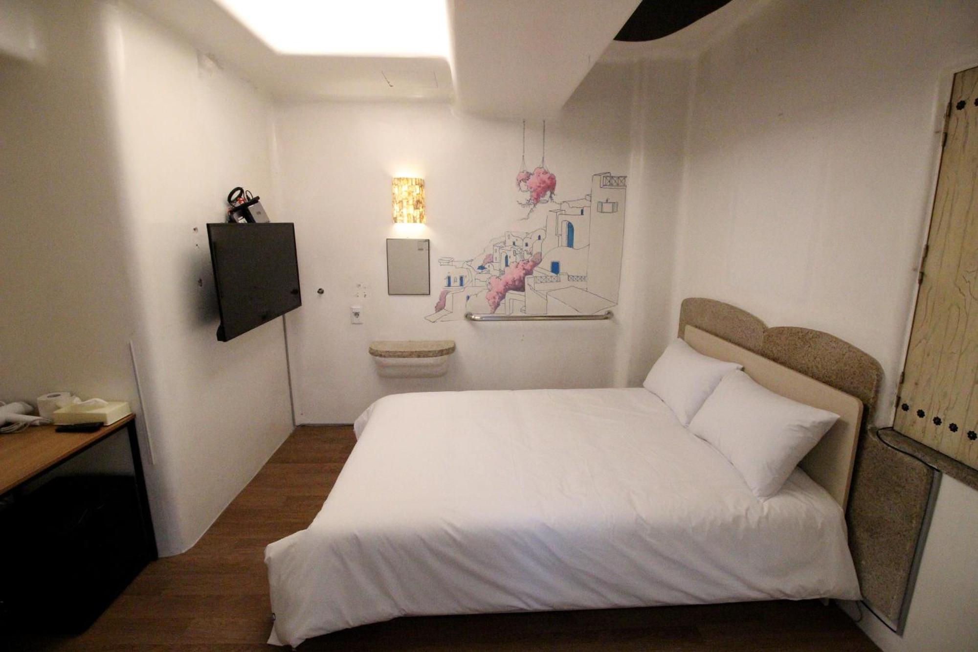 Hostel Sinchon Gaon Seoul
