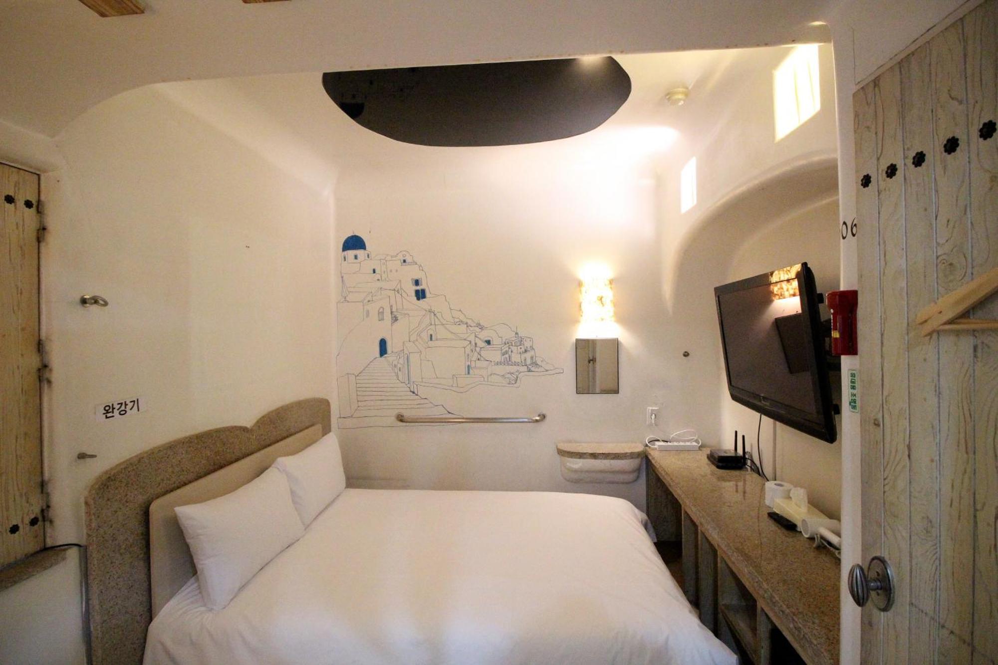 Sinchon Gaon Hostel Seoul