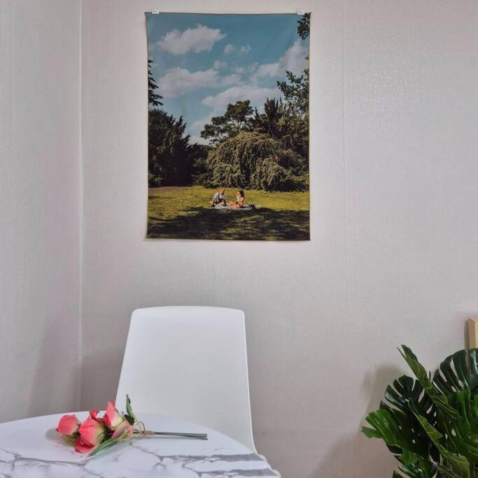 Little Ground Apartment *