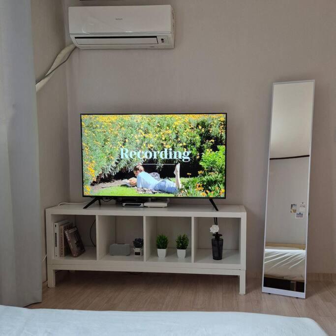 Little Ground Apartment