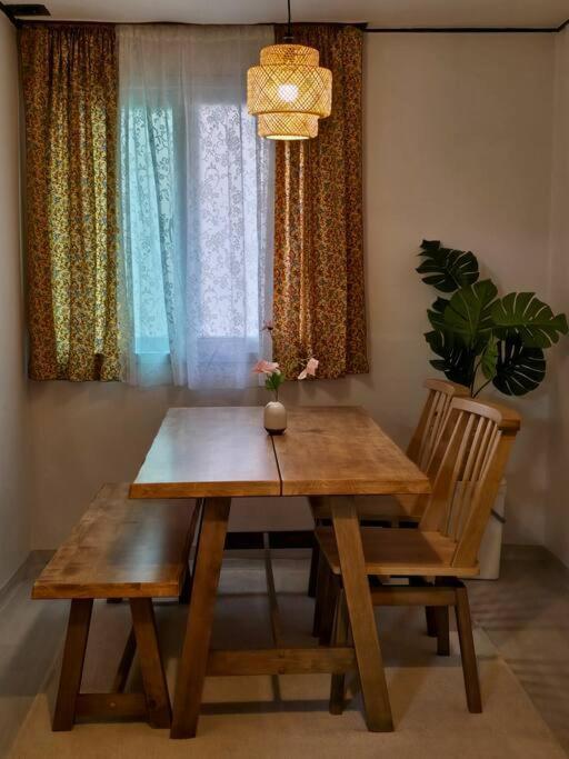Apartment Retro House - Foreigners Only