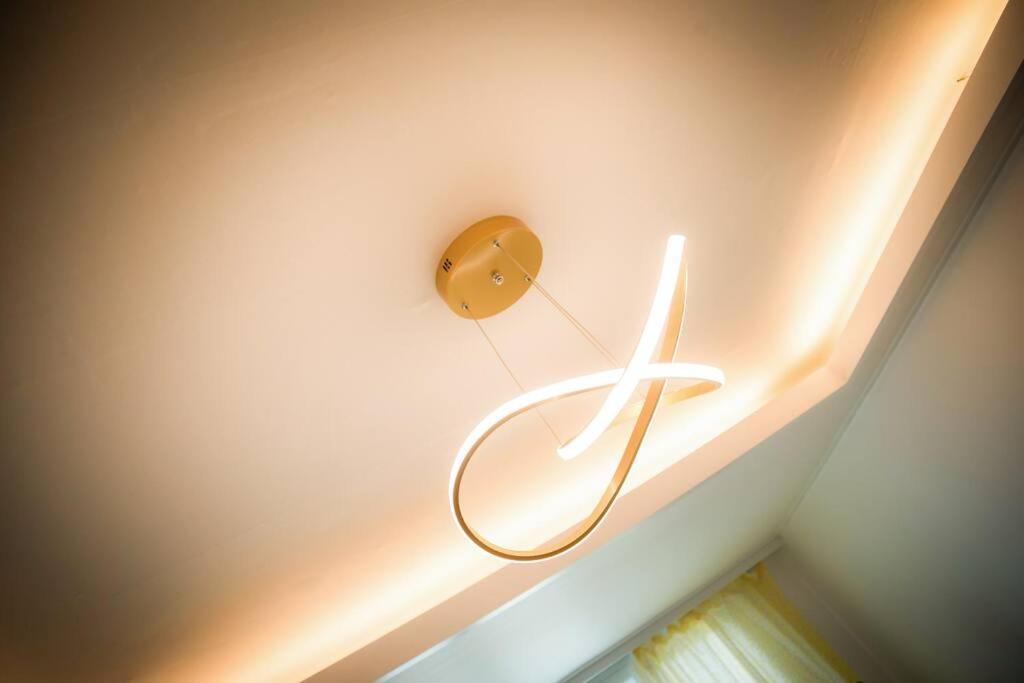 R House Apartment