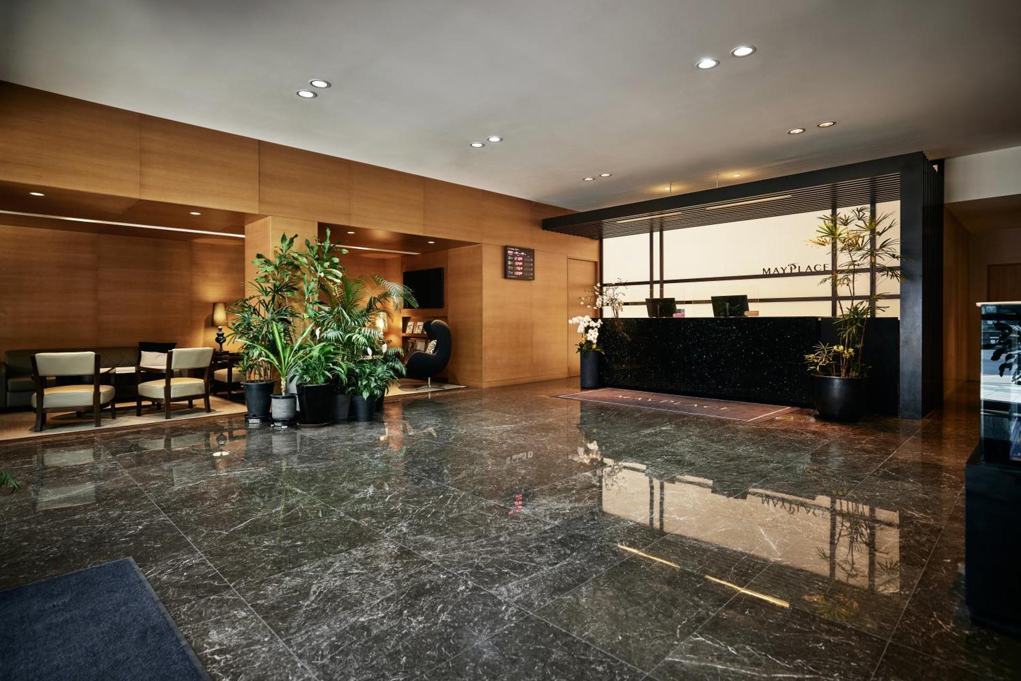 Mayplace 4*