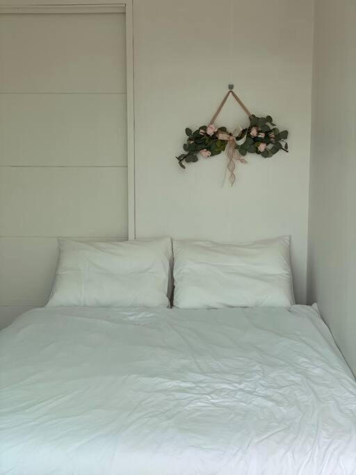 Apartment Hongik Univ Station House Seoul