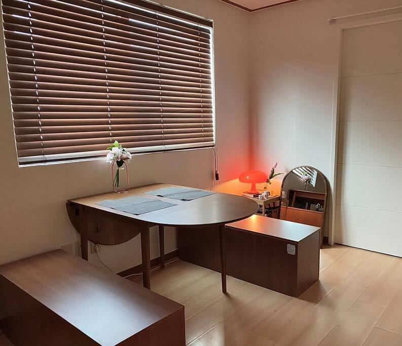 Hongik Univ Station House Apartment *