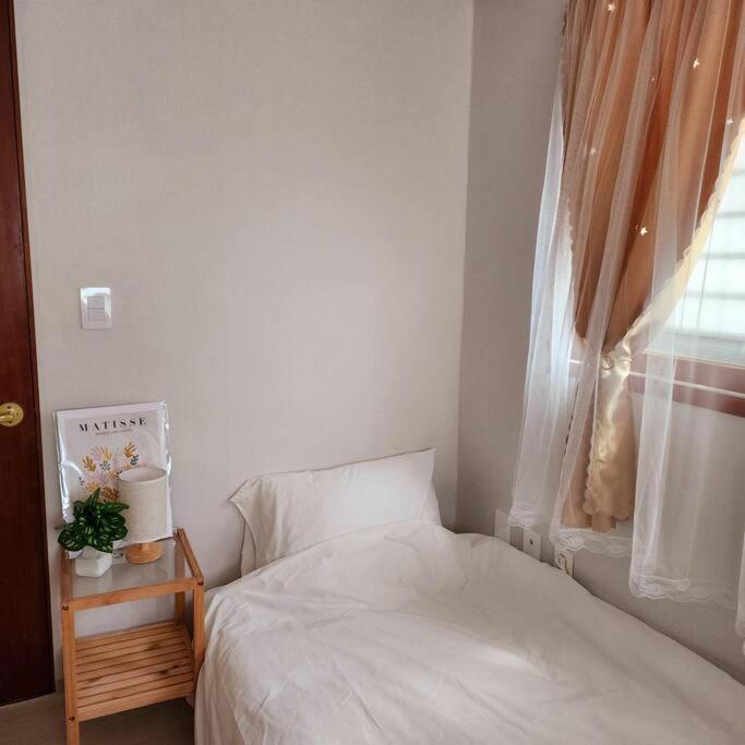 Apartment Dream Attic Seoul