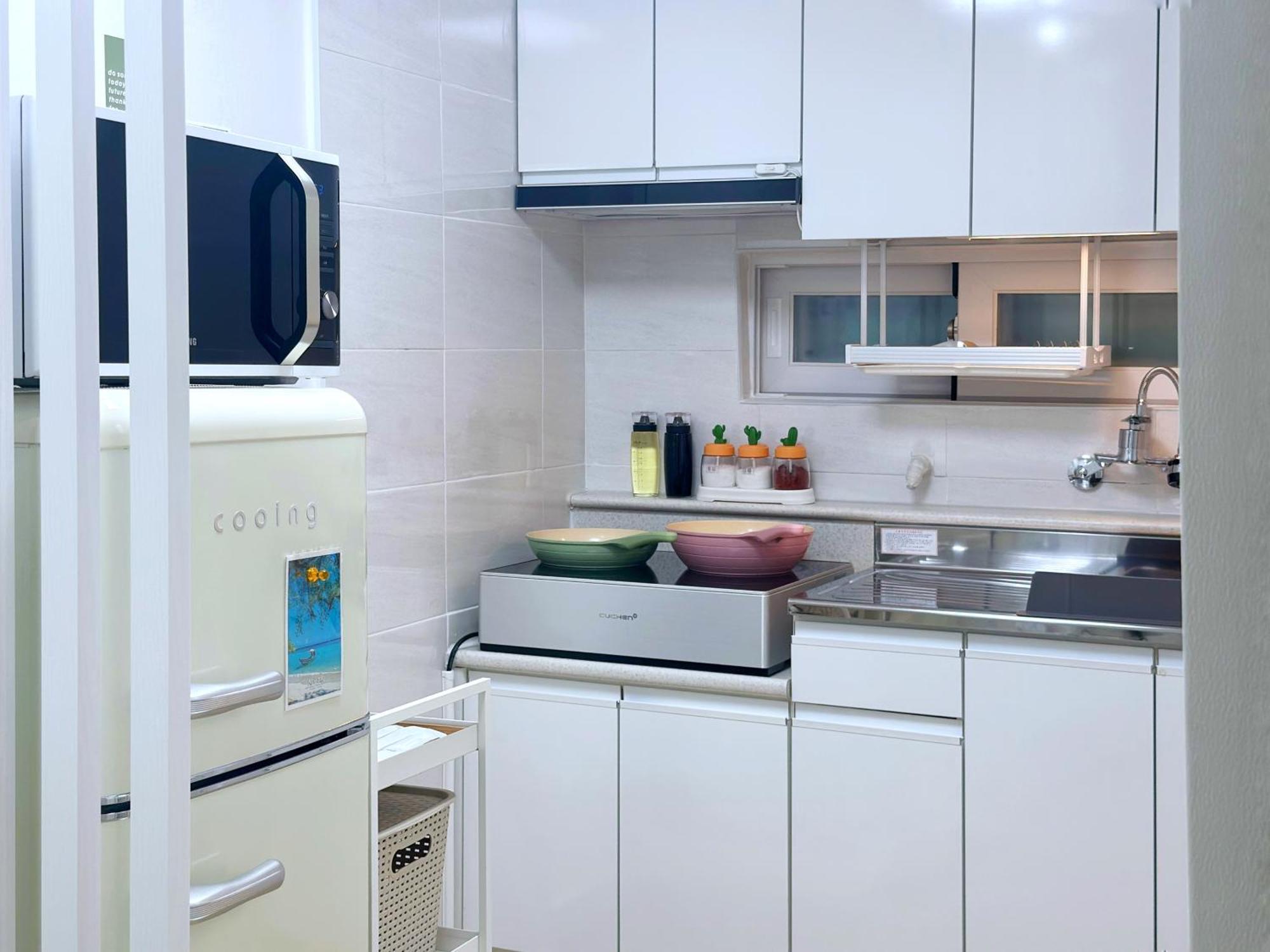 Apartment Boutique, Gangnam - Foreigners Only *