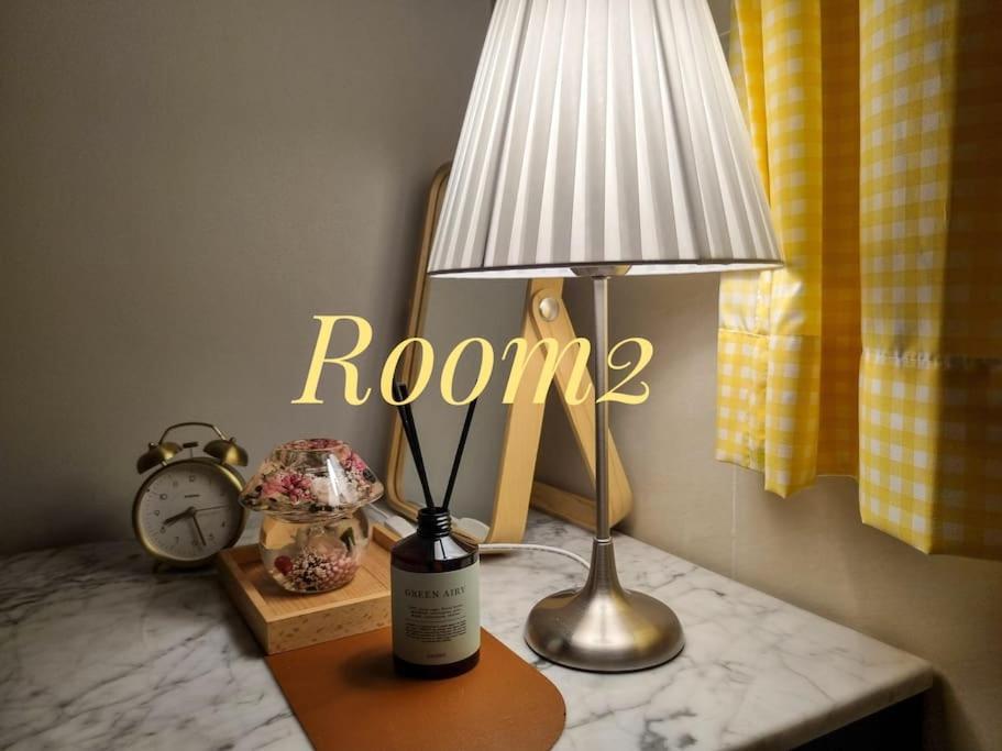 Apartment Hygge In Sinchon Seoul