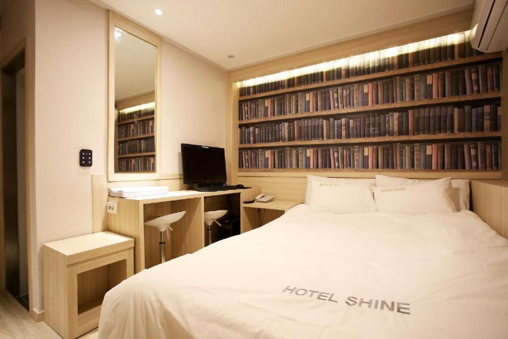 Motel Shine 2*
