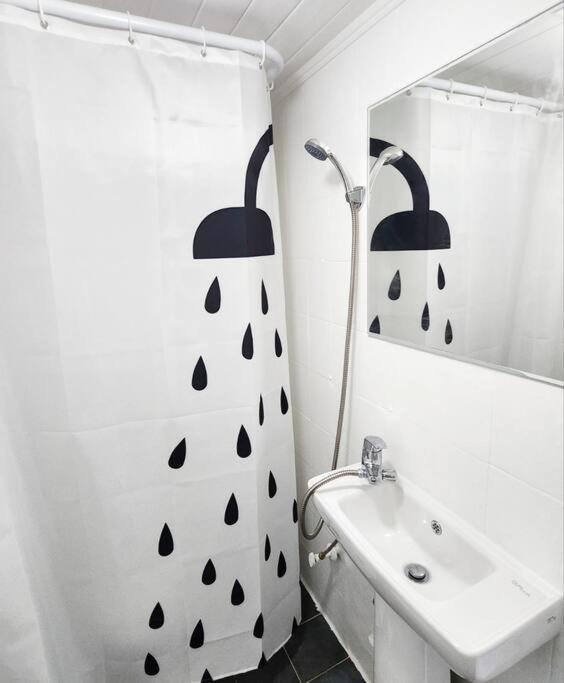 Slowstay Hyehwa - Foreigners Only Apartment Seoul