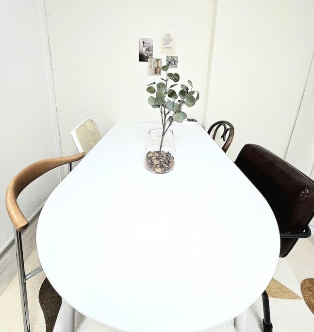 Healing & Romang House Apartment