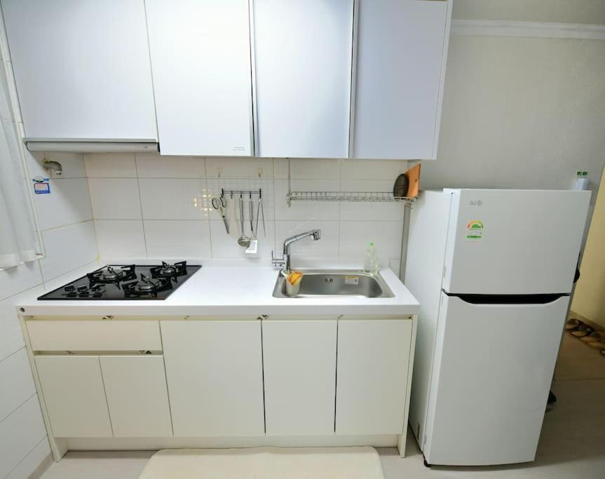 Apartment Healing & Romang House