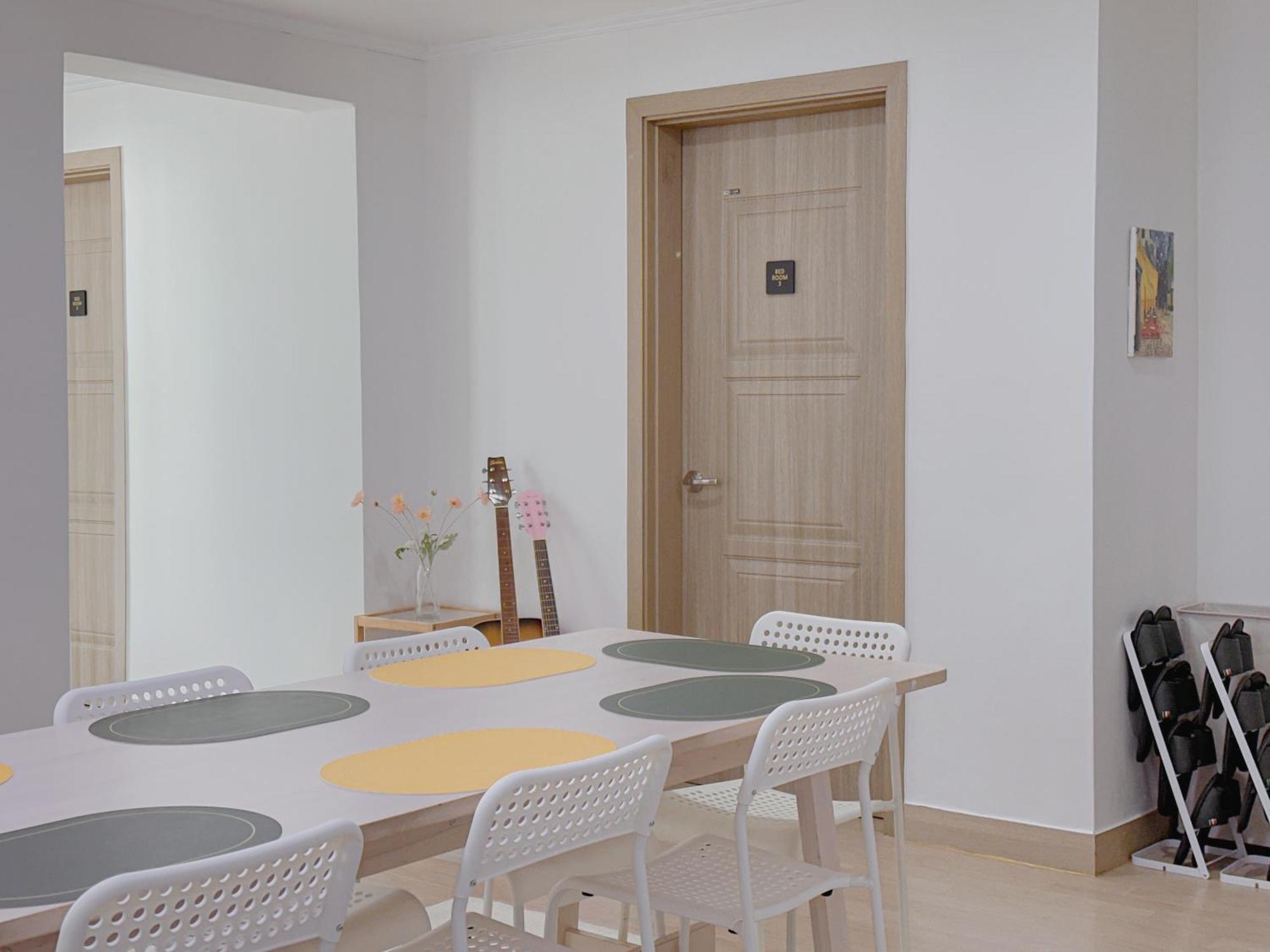 Apartment 4 Bed 3 Near Gimpo Airport *