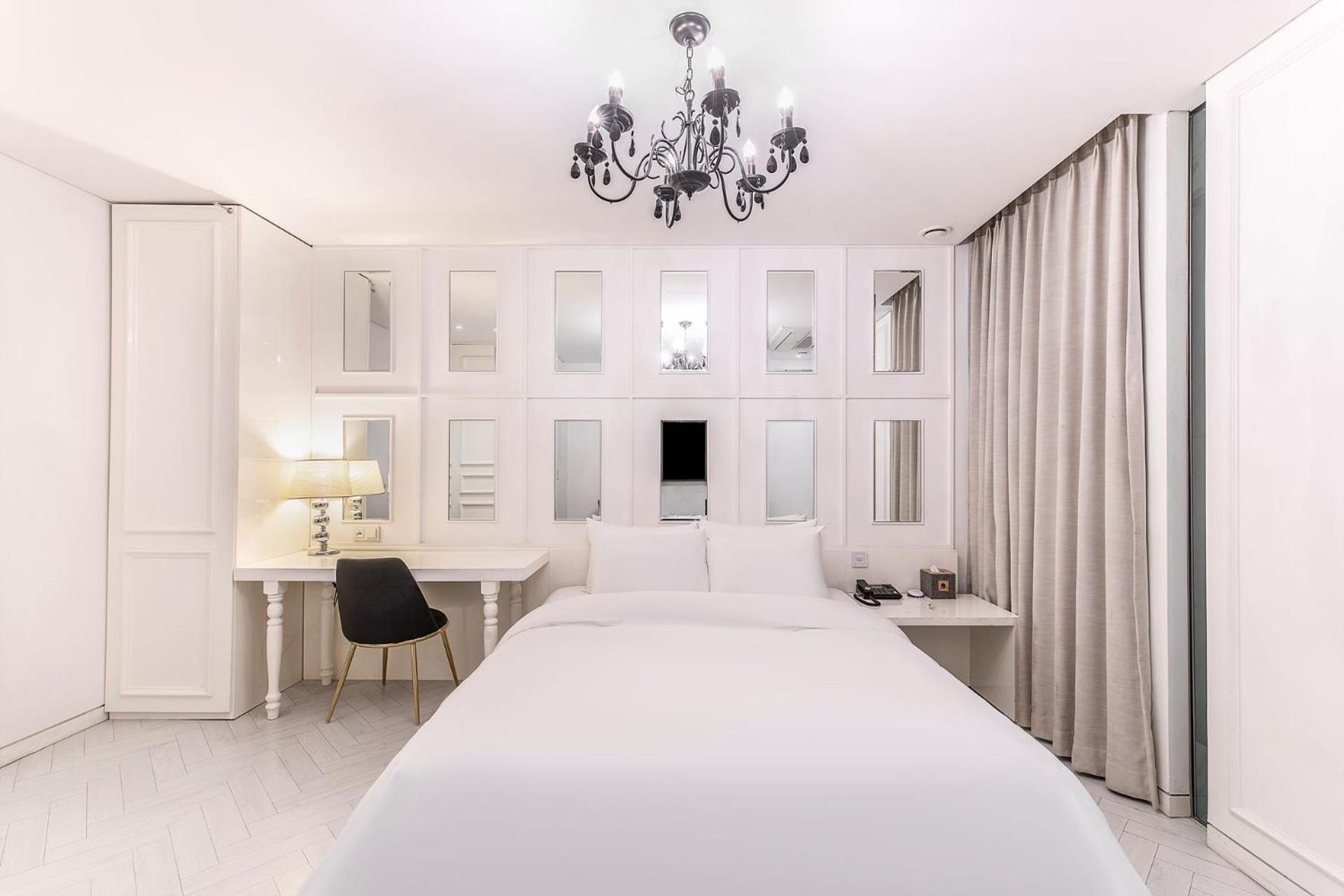 Hotel The Designers Cheongnyangni 3*
