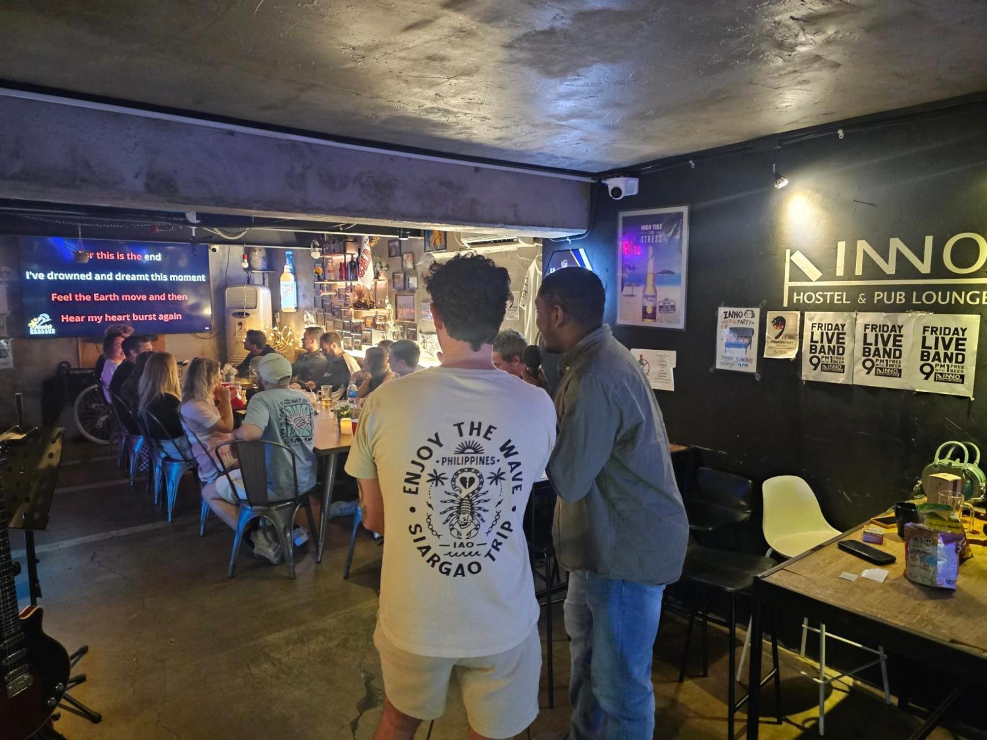 Inno & Pub Lounge Hongdae Hostel *