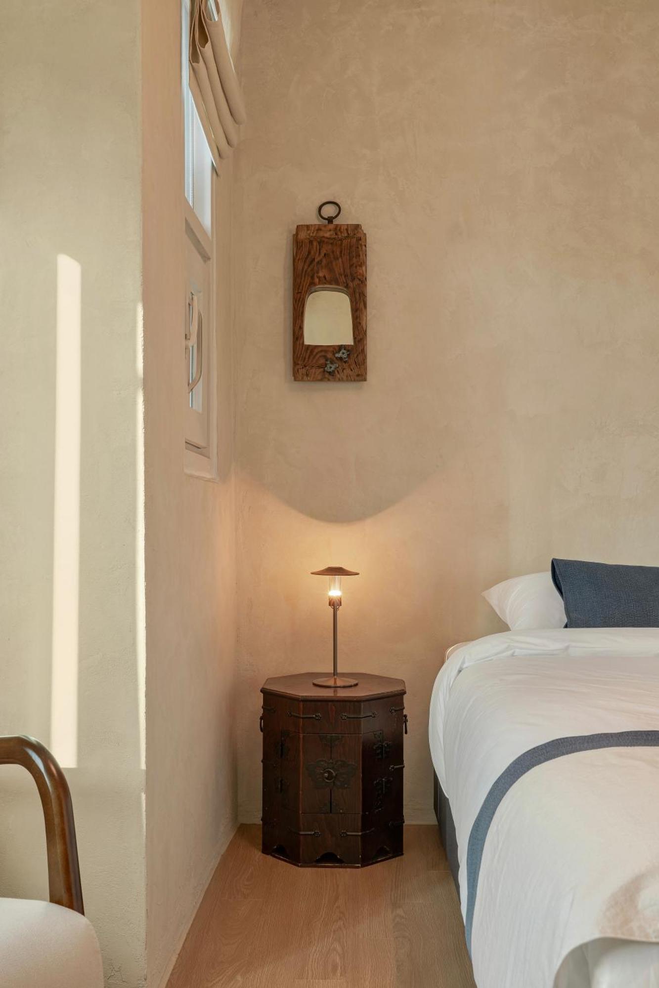 Traditional Meets Modern In Our Unique Hanok Apartment *