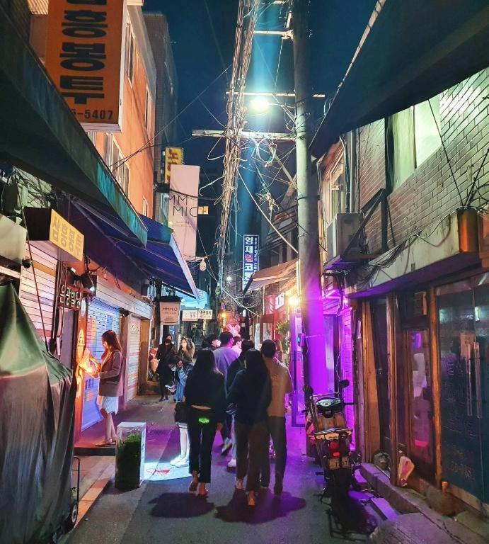 Motel Mmmio Ii Design Myeongdong 2*