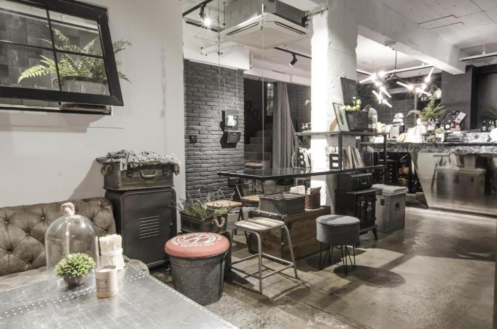 Mmmio Ii Design Myeongdong Motel