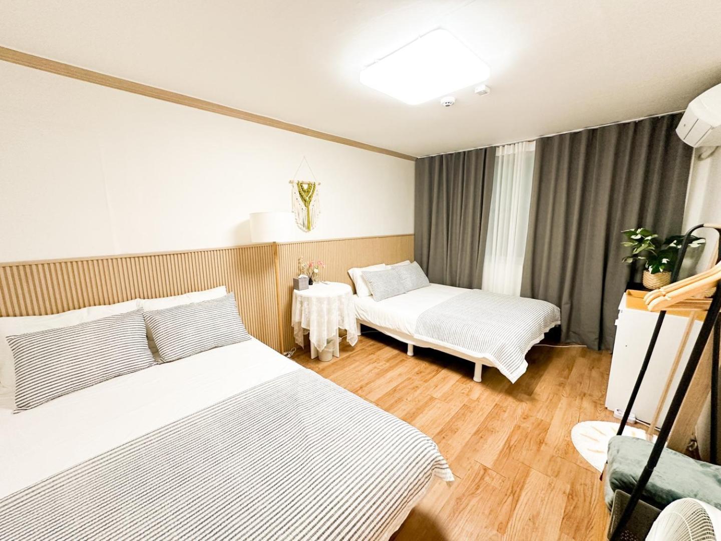 Apartment Rock 樂 2 3 Beds 3 Min From Ewha Univ Stn