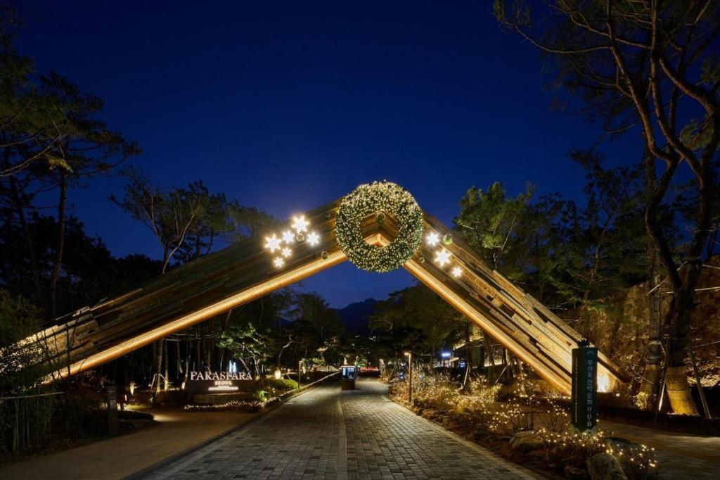 Tempat peranginan Paraspara 5*