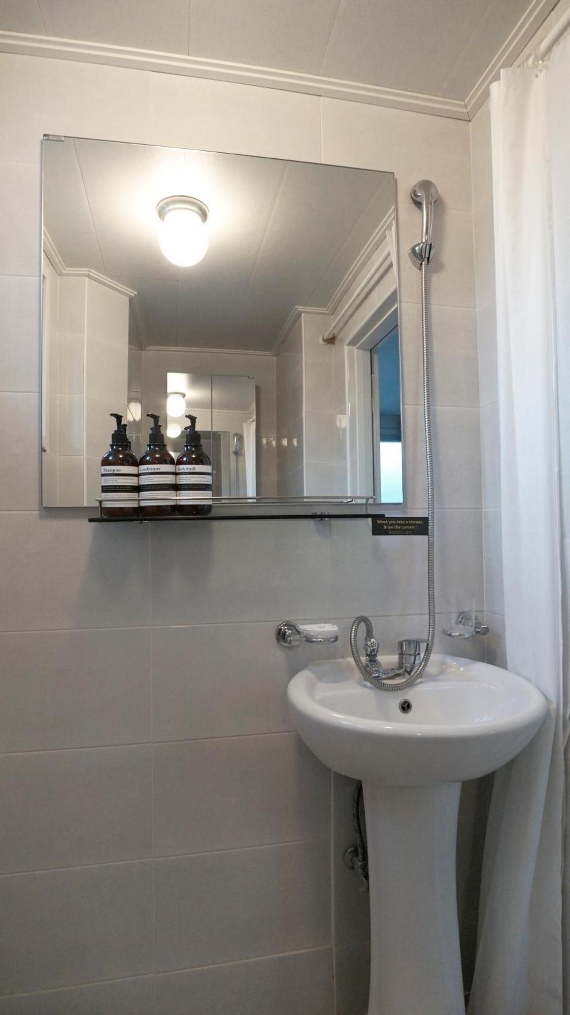 Hello Seochon - Gyeongbokgung Station Apartment Seoul