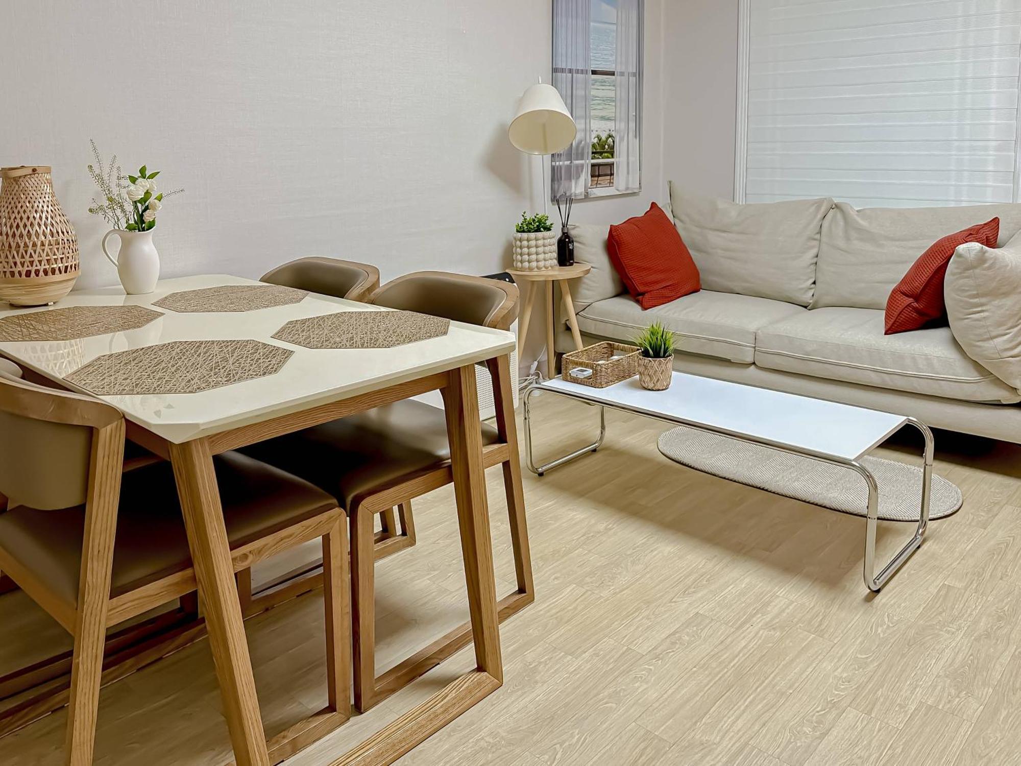 Nut Apartment
