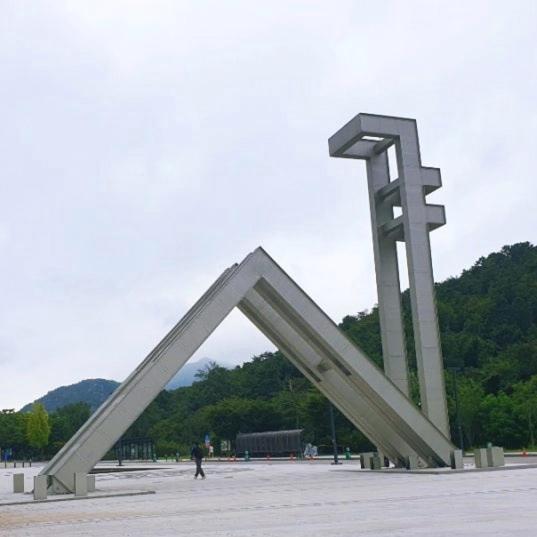 Hue 무료픽업 6명 퀸3 넓은거실