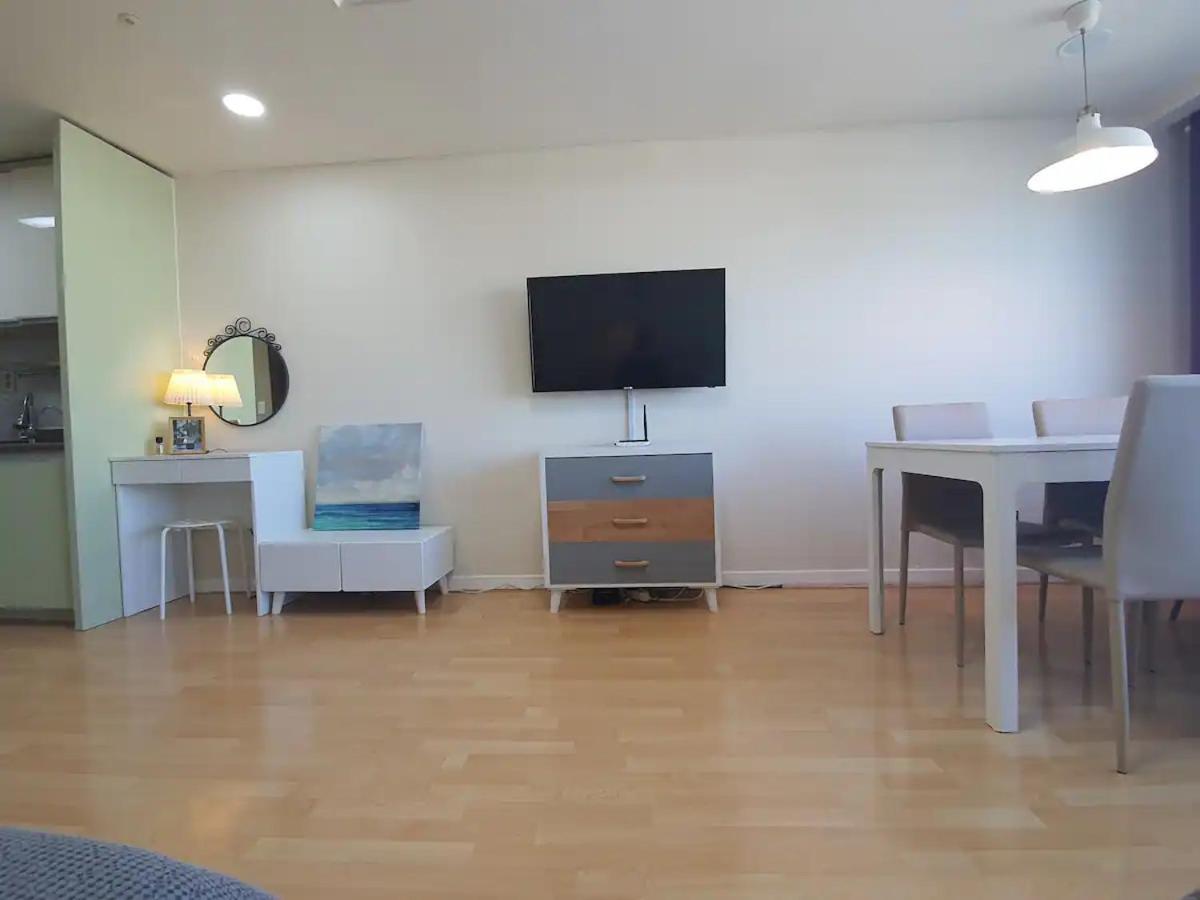 Guest house Oasis Hongdae View Seoul