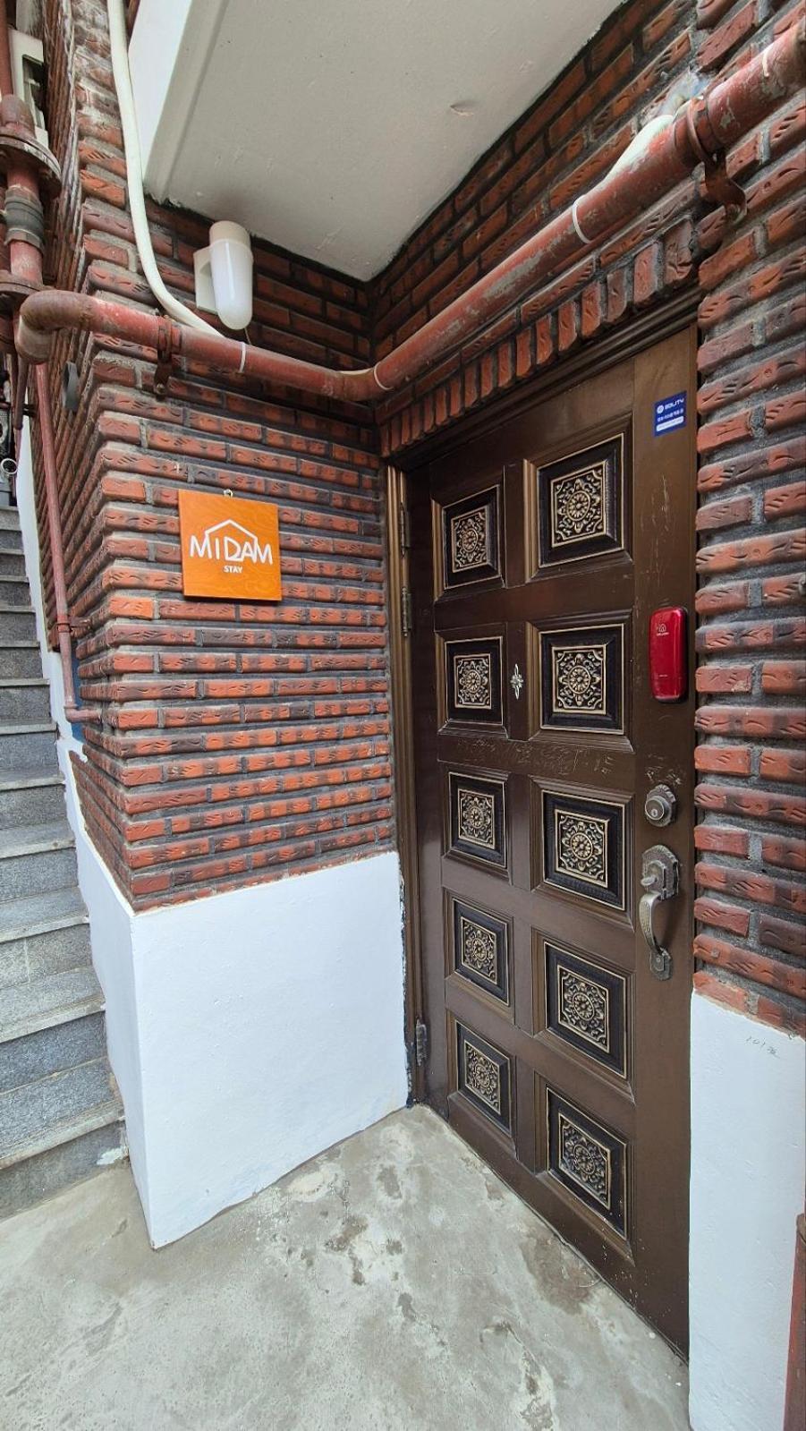 Midam Apartment *