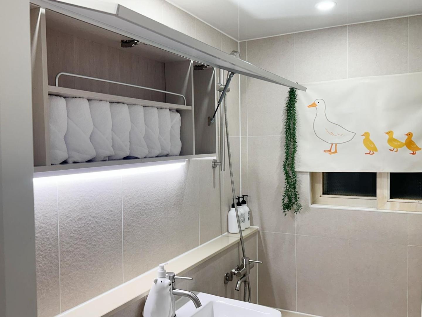 Apartment Jamsil Seokchon-dong #lotteworld #seokchonlake #lottetower #kspo Dome #stadium Seoul
