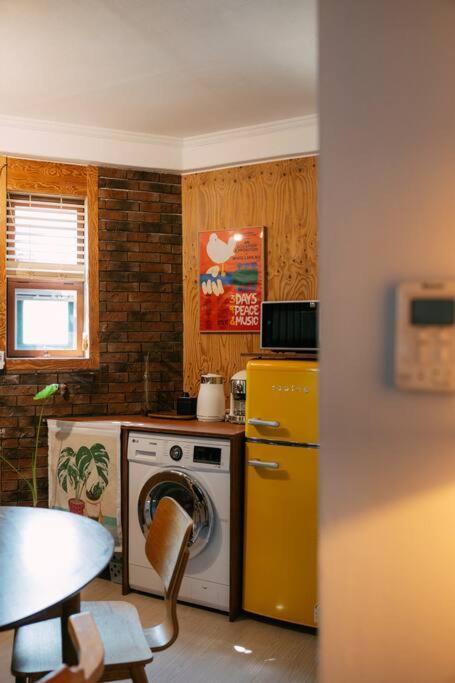 Apartment Artistic Inspiration 2br #local #rest #private Onmoda