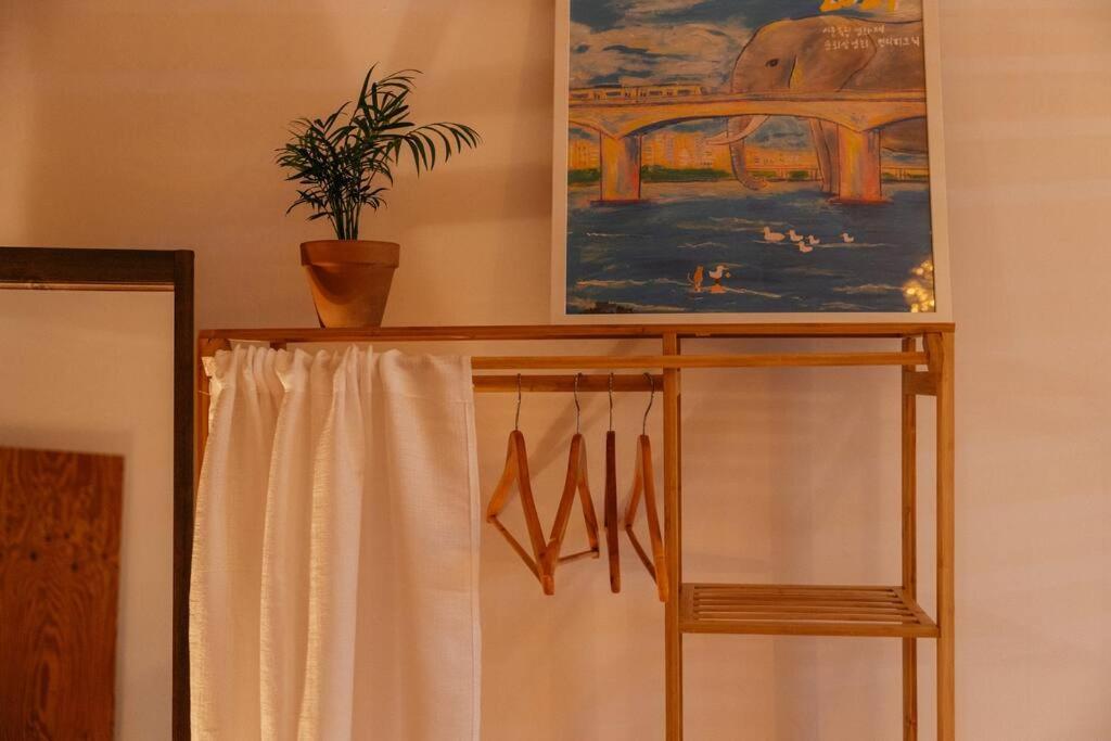 Artistic Inspiration 2br #local #rest #private Onmoda Apartment *