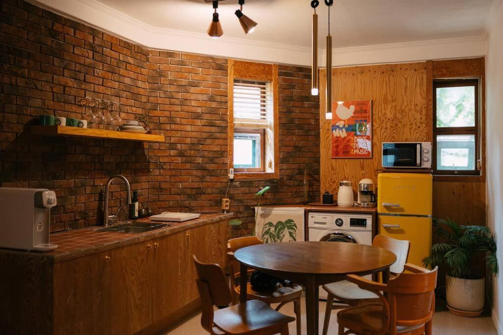 Apartment Artistic Inspiration 2br #local #rest #private Onmoda Seoul