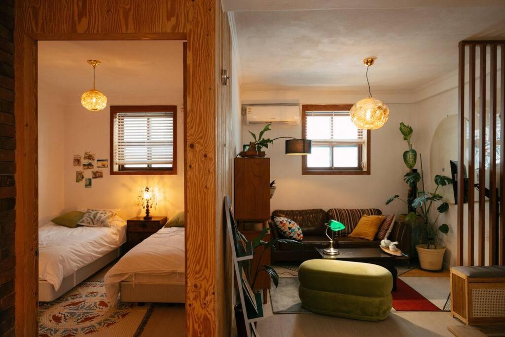 Artistic Inspiration 2br #local #rest #private Onmoda