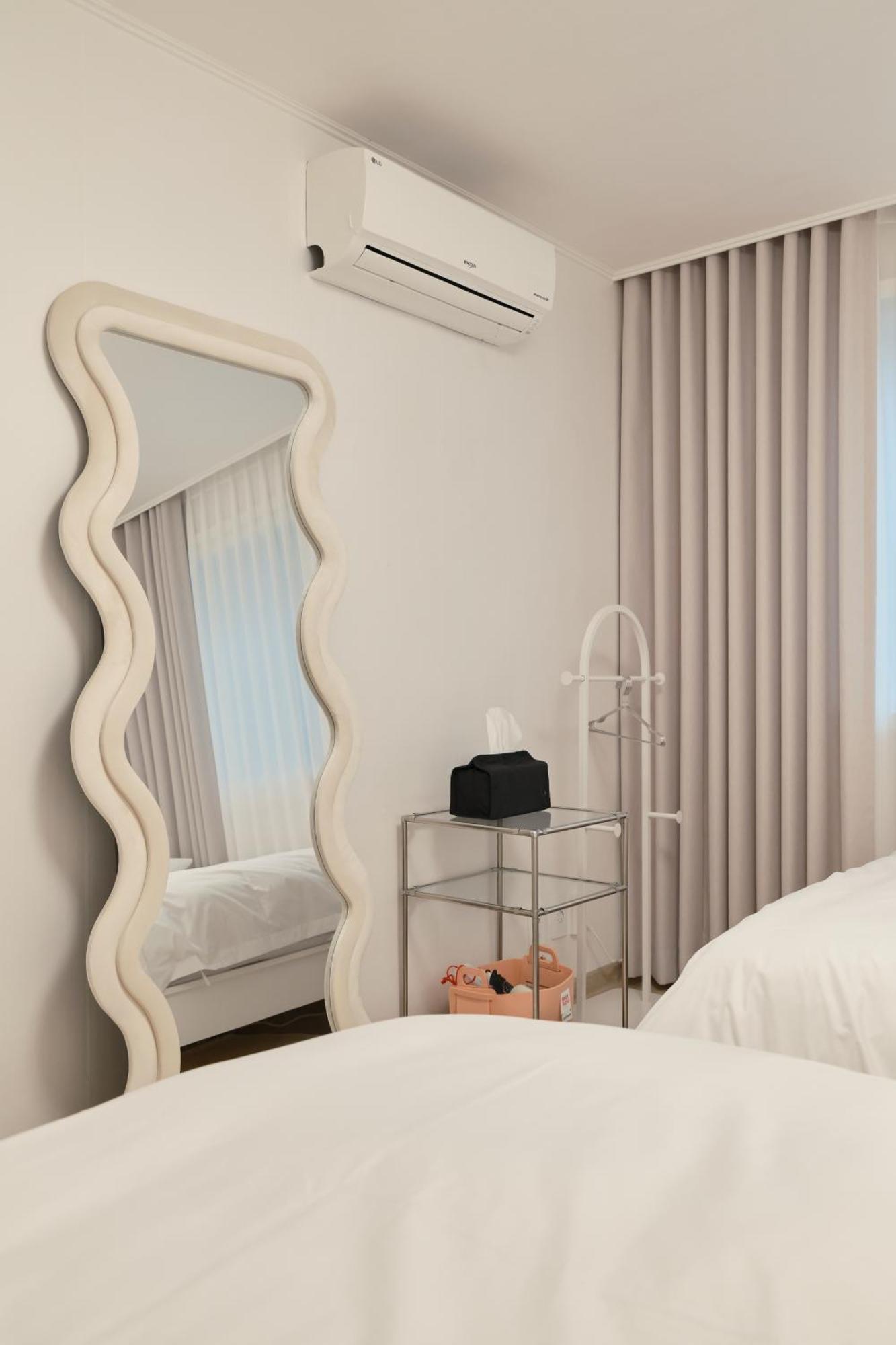 Thecotilda Mapo 월드컵경기장 홍대 연남동 망원시장 한강공원 마포 Apartment *