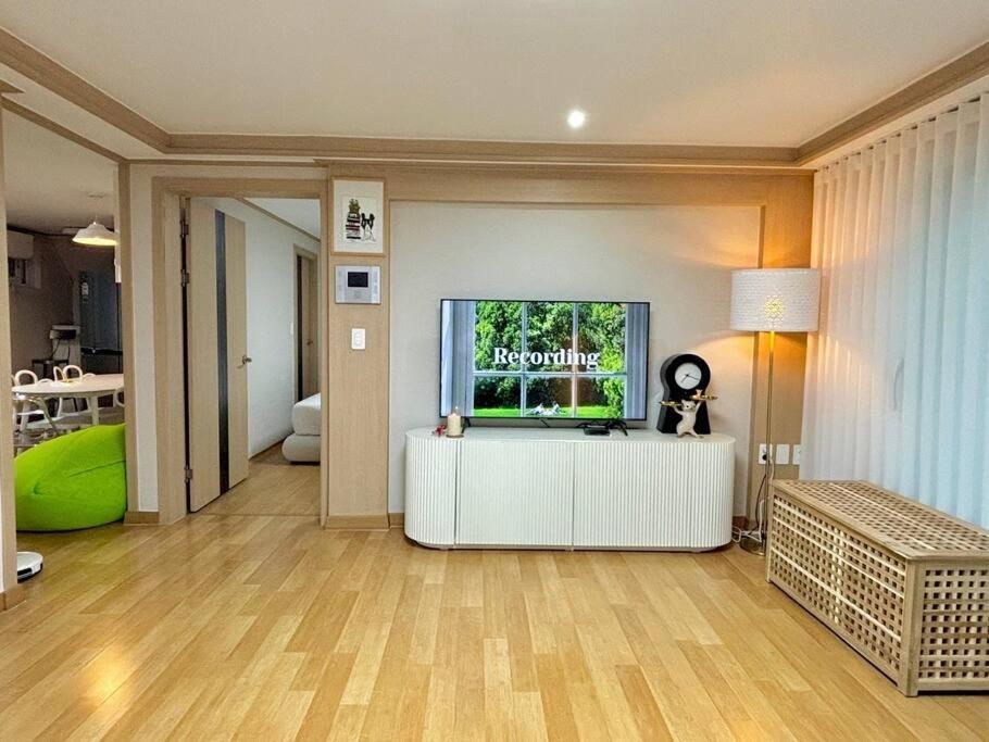 Maporest Big House Villa Seoul