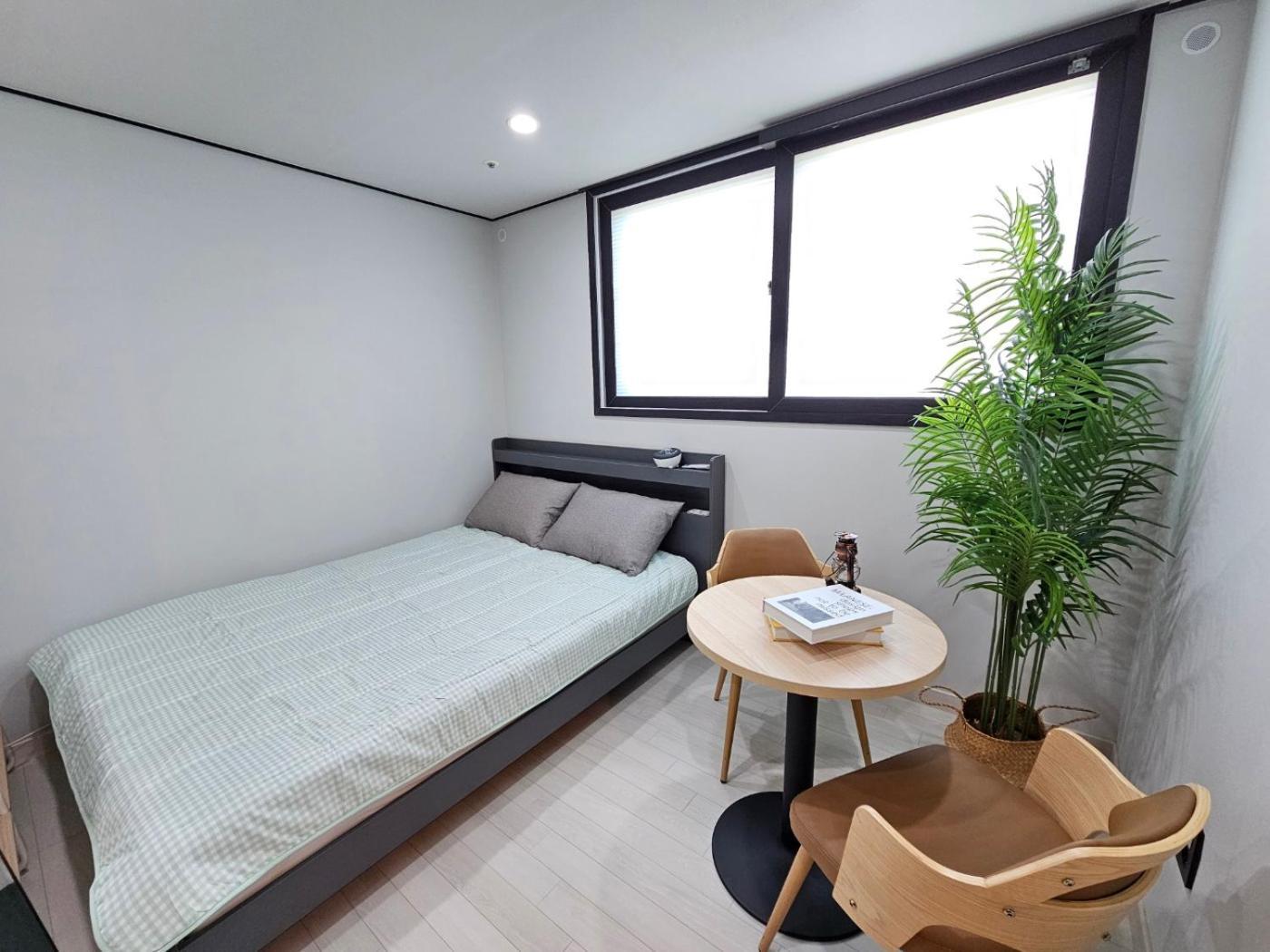 Hwagok Station - Two Room, Sunshine Pangsapuri *