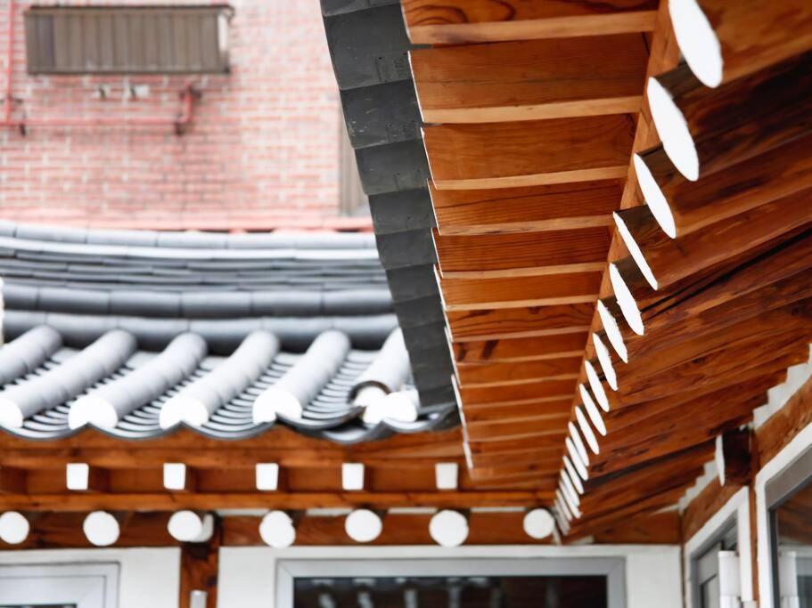 Cheongryang-anchae 2br 2ba Hanok Free Parking Apartment