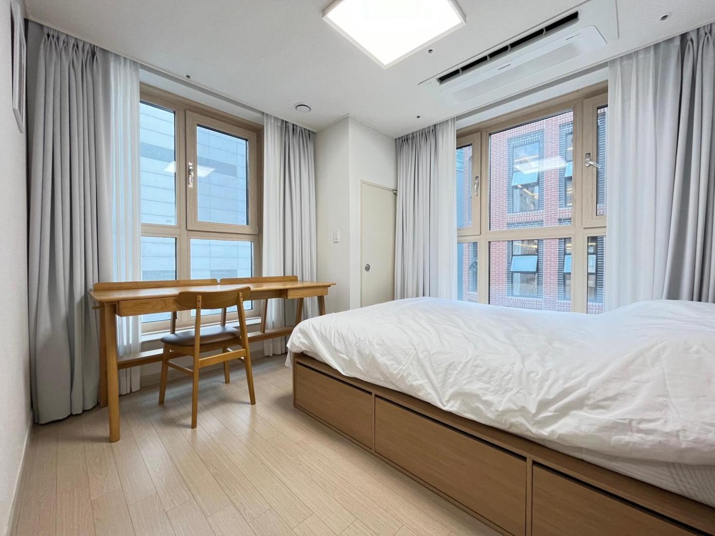 Seonneung Station Beautiful 2room Apartment Seoul