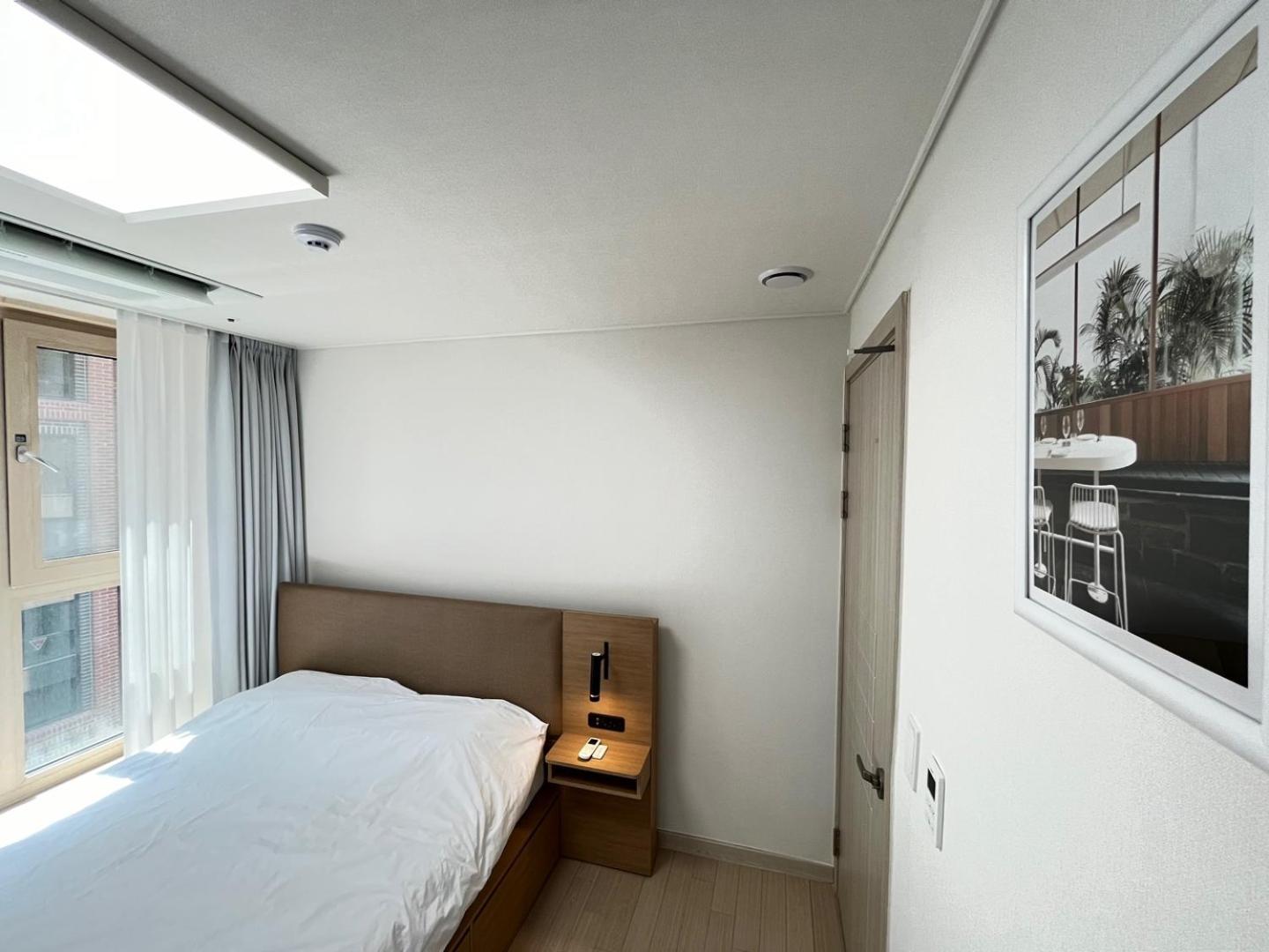 Apartment Seonneung Station Beautiful 2room *