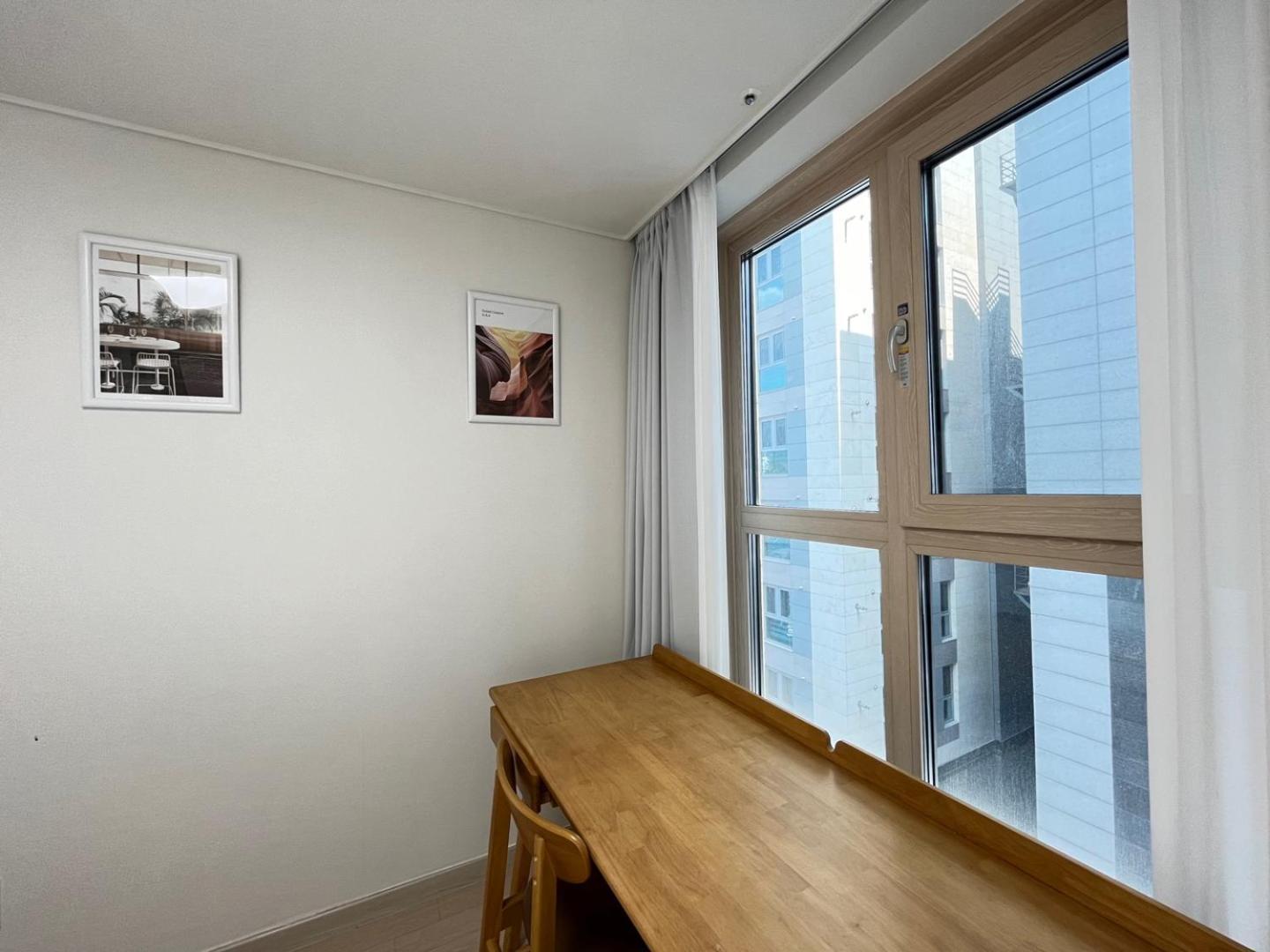 Seonneung Station Beautiful 2room Apartment Seoul