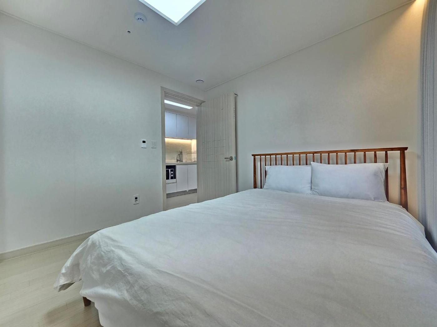 Apartment Seonneung Station Beautiful 2room *