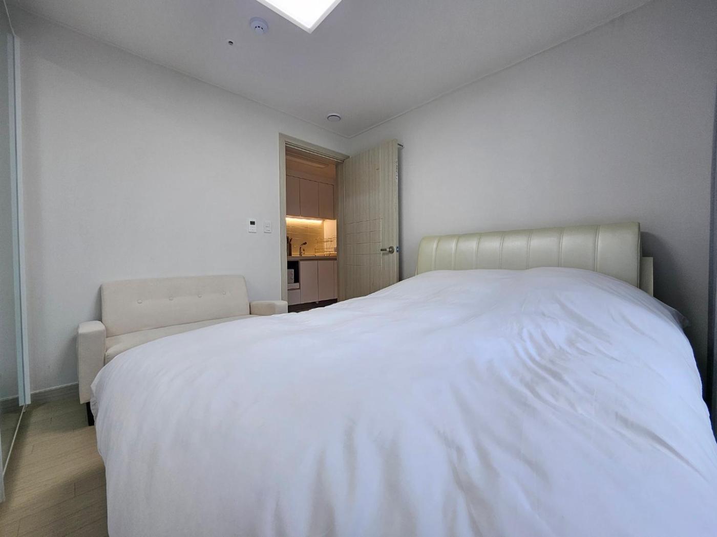 Apartment Seonneung Station Beautiful 2room Seoul